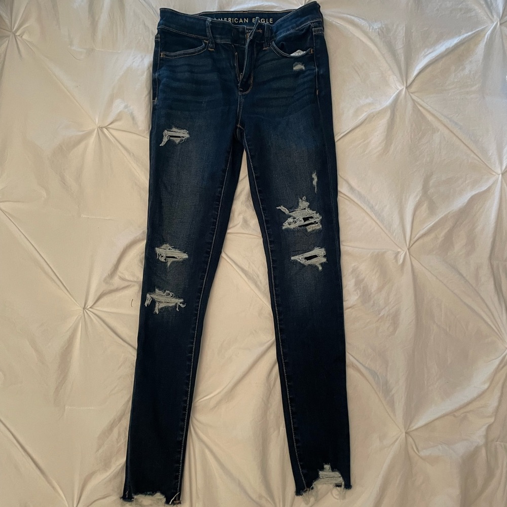 American Eagle skinny jeans size 2